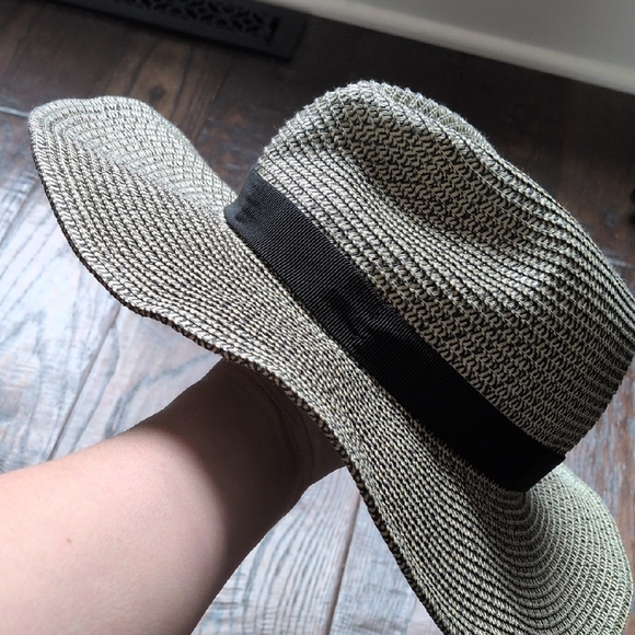 J. CREW I Woven Black and Ivory Marled Wide Brim Packable Sun Hat, X/XL - Picture 14 of 15